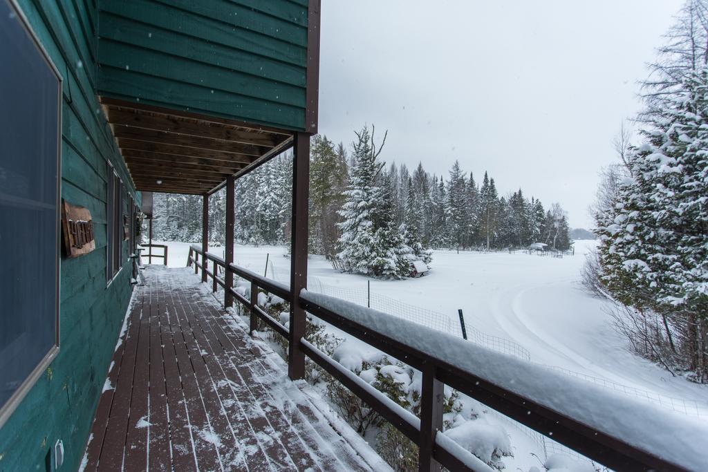 Lake Clear Lodge 外观 照片