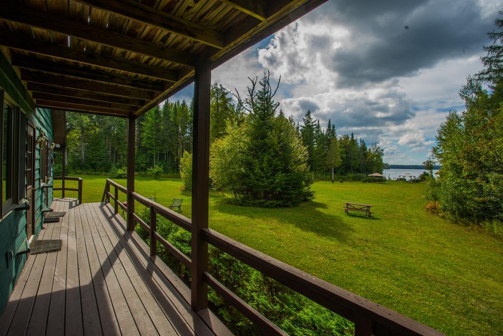 Lake Clear Lodge 外观 照片