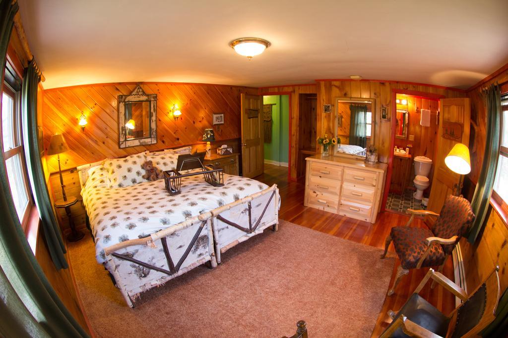 Lake Clear Lodge 外观 照片