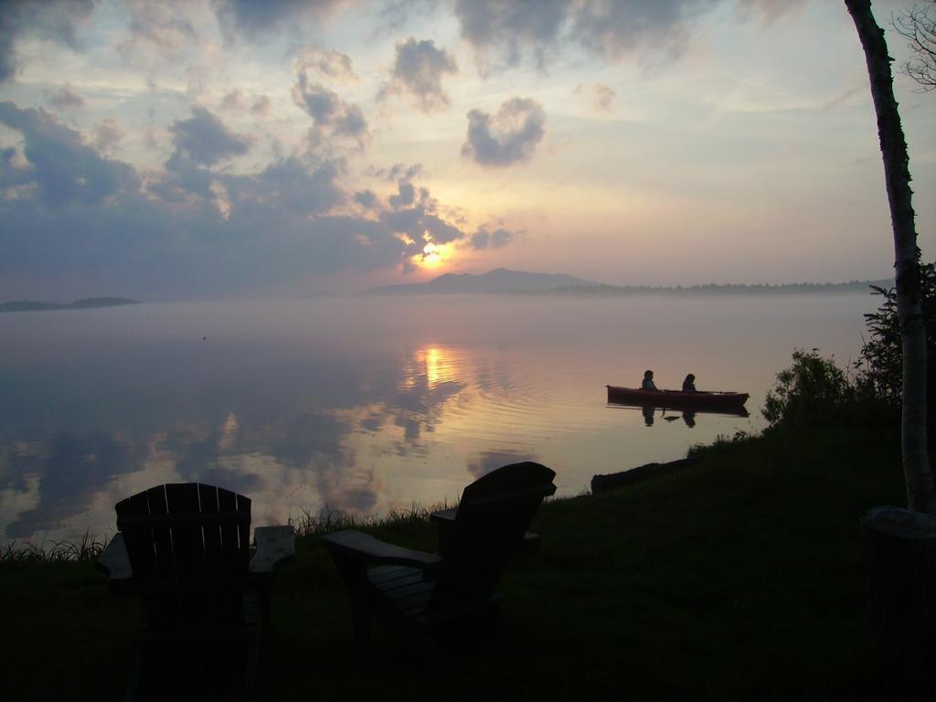 Lake Clear Lodge 外观 照片